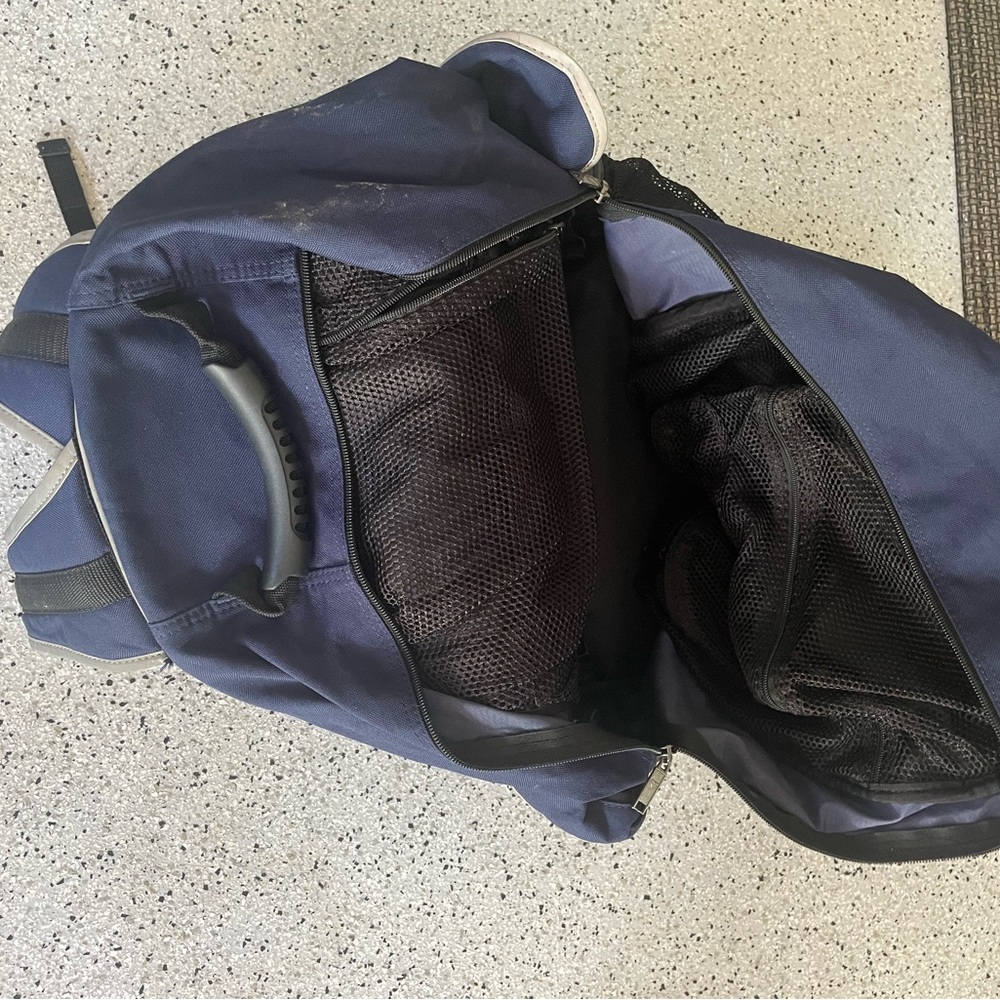 TYR Transition Triathlon Bag